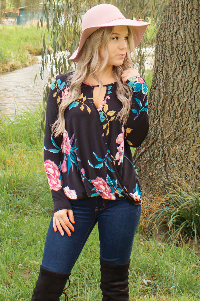Trendy floral blouses, Trendy business casual tops
