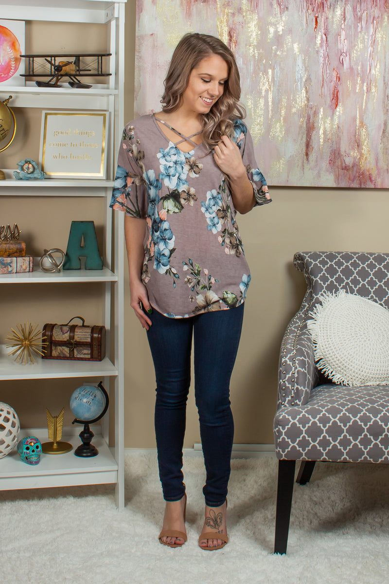 Trendy floral blouse, Trendy taupe floral top, Trendy taupe floral blouse