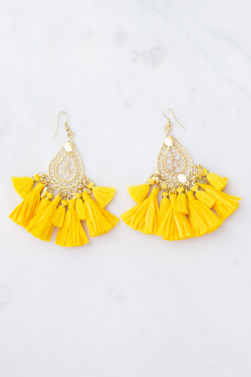 Cute yellow boutique earrings, trendy yellow boutique earrings, yellow fashion earrings, yellow boutique earrings